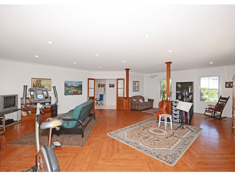 17 Freshwater Street, Scarness QLD 4655