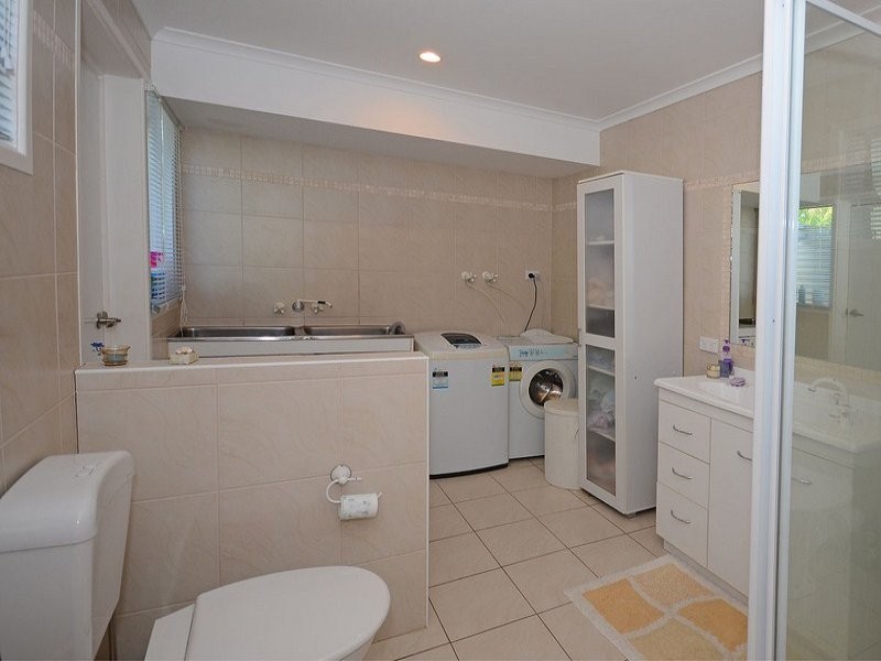 5 White Street, Point Vernon QLD 4655