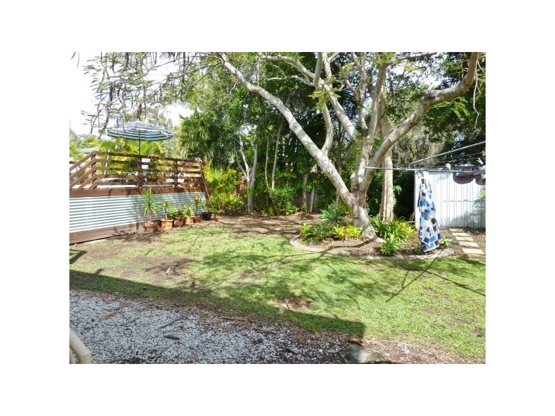 5 White Street, Point Vernon QLD 4655