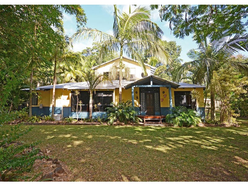 26 Flora Court, Dundowran Beach QLD 4655