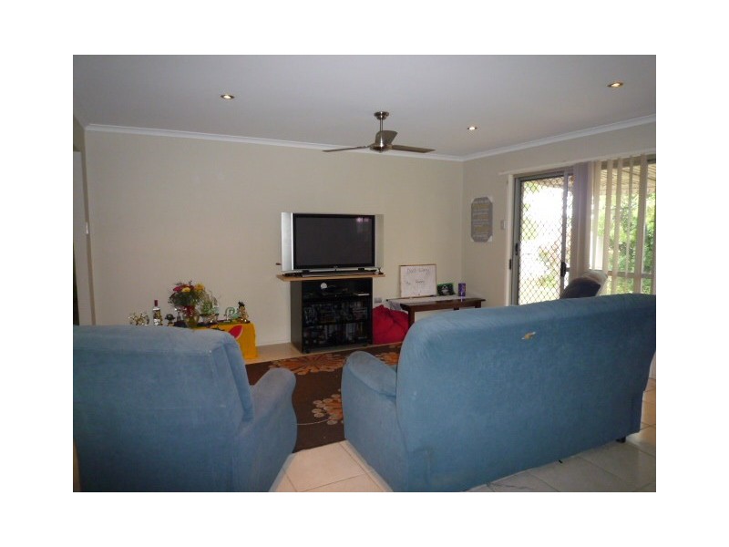 61 Queens Road, Scarness QLD 4655