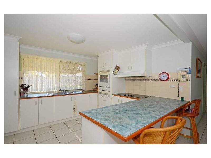 23 Cassandra Crescent, Urangan QLD 4655
