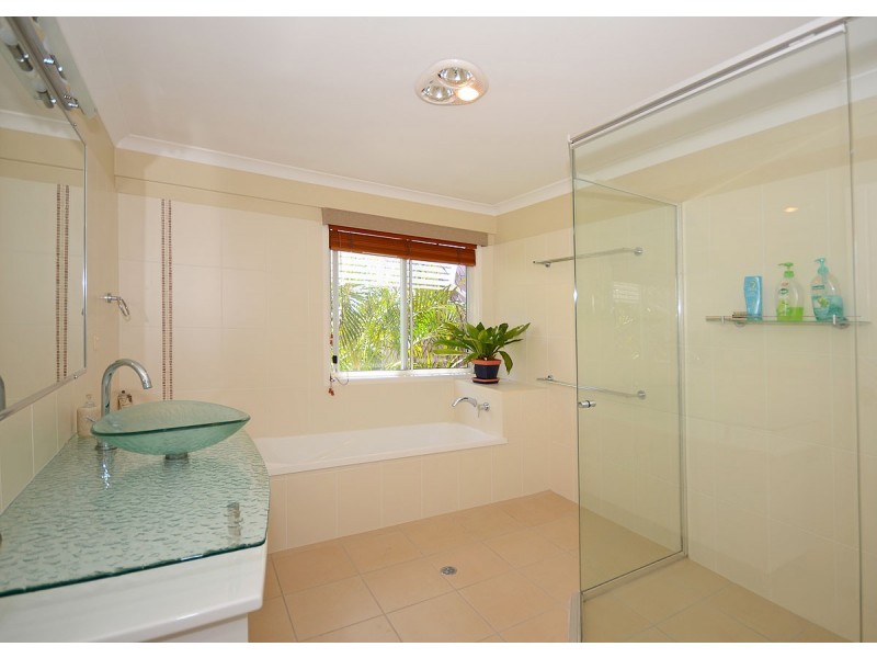 21 Aplin Street, Point Vernon QLD 4655