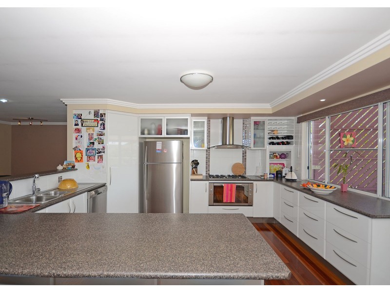21 Aplin Street, Point Vernon QLD 4655