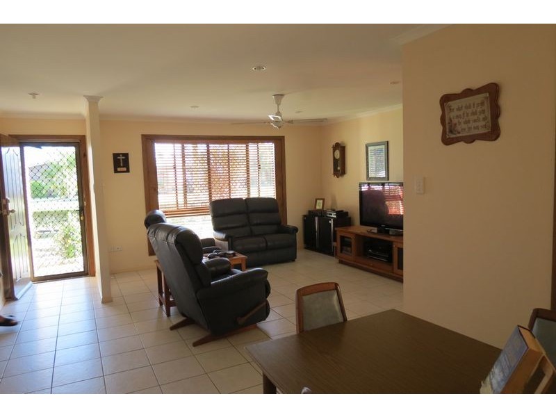 19 Nullor Street, Scarness QLD 4655