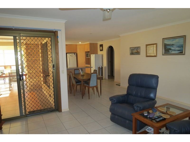 19 Nullor Street, Scarness QLD 4655