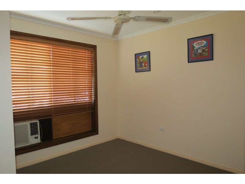 19 Nullor Street, Scarness QLD 4655