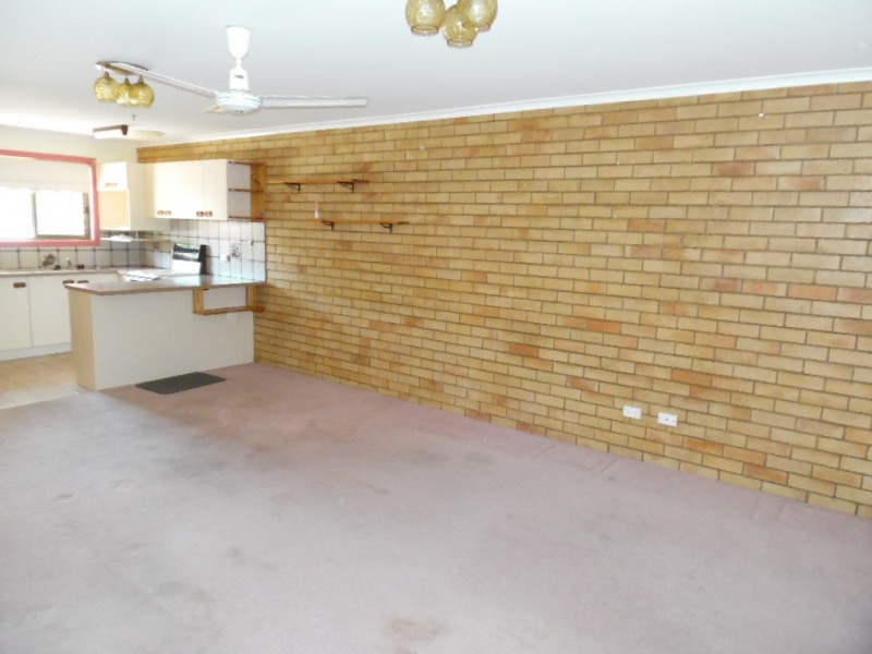 3/42 Pulgul Street, Urangan QLD 4655
