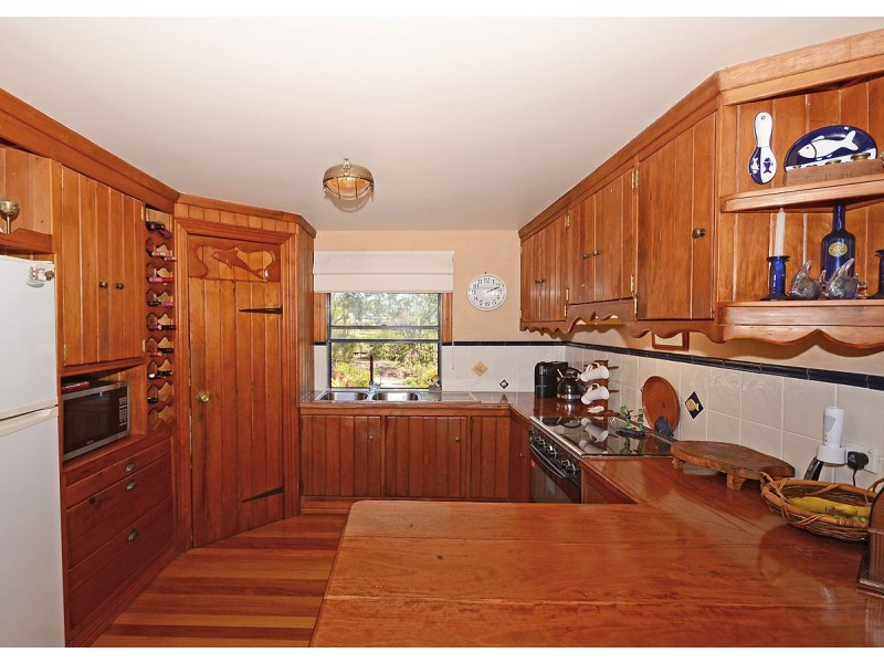 4 Meadow Drive, Dundowran Beach QLD 4655