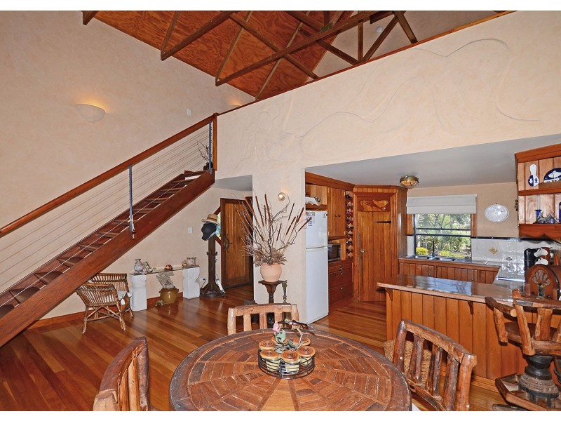 4 Meadow Drive, Dundowran Beach QLD 4655