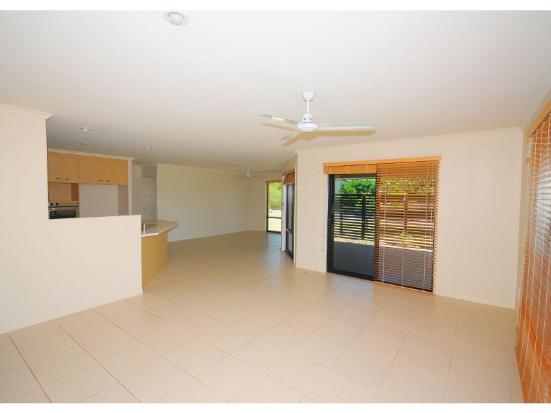 20 Seahorse Circuit, Dundowran Beach QLD 4655
