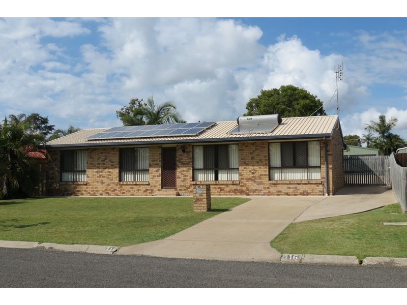 116 Hammond Street, Urangan QLD 4655