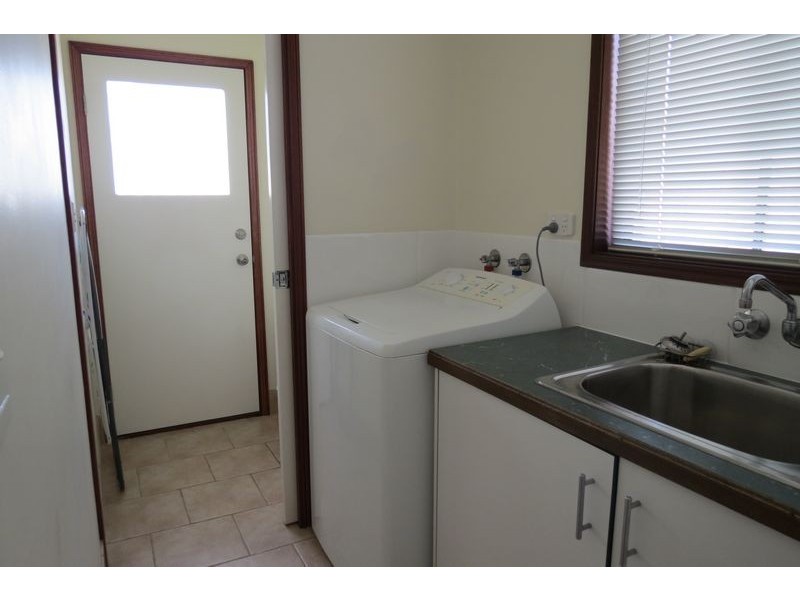 116 Hammond Street, Urangan QLD 4655