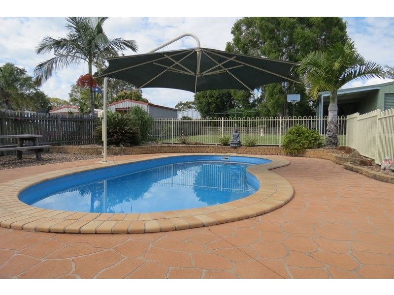 116 Hammond Street, Urangan QLD 4655