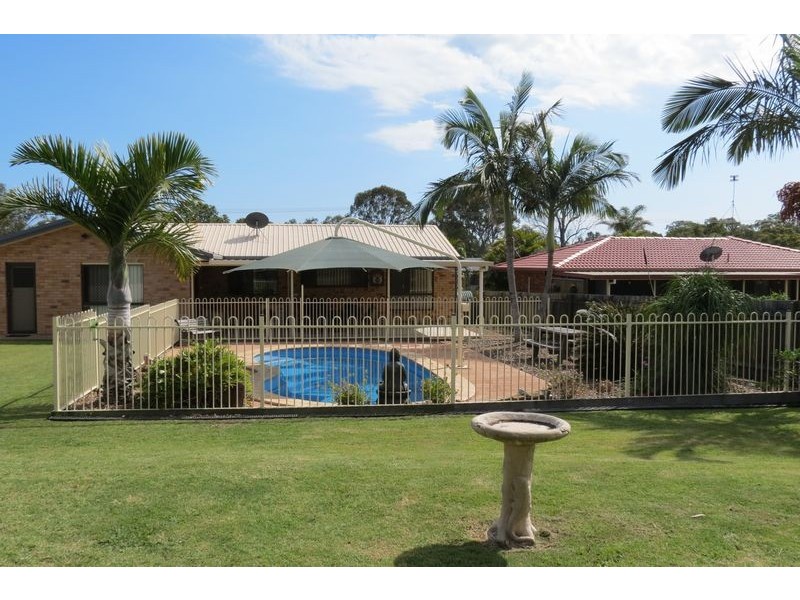 116 Hammond Street, Urangan QLD 4655