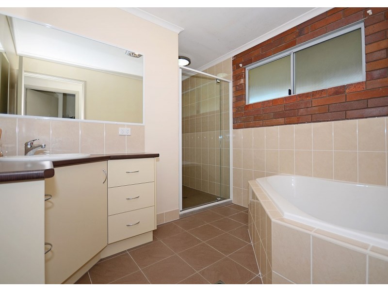 34 KENT STREET, Torbanlea QLD 4662