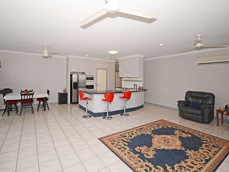 31 Finch Court, Walligan QLD 4655