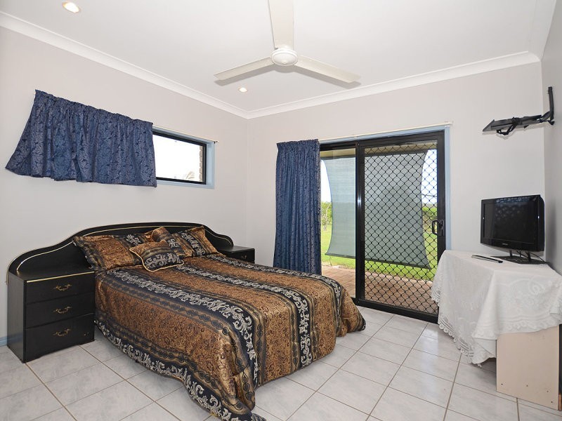 31 Finch Court, Walligan QLD 4655