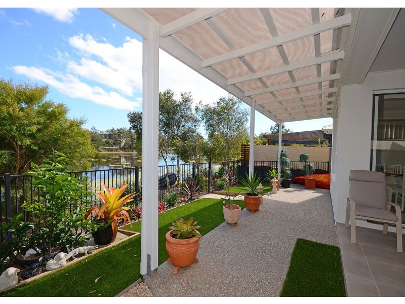 15 Satinwood Avenue, Urraween QLD 4655