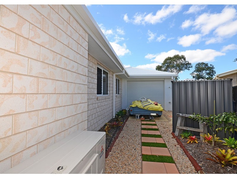 15 Satinwood Avenue, Urraween QLD 4655