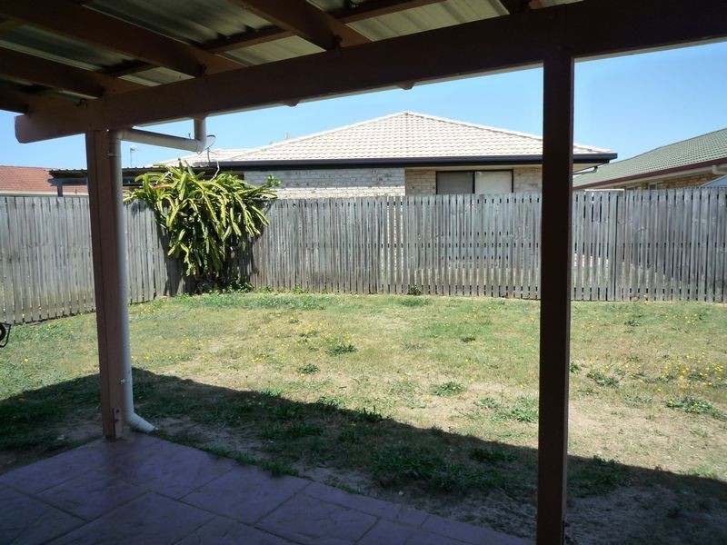 27 Chancellor Drive, Urraween QLD 4655