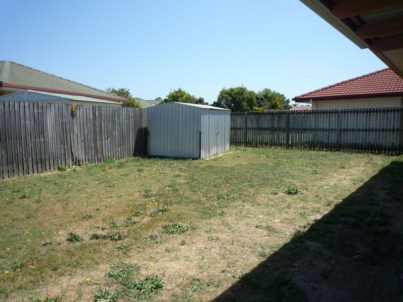 27 Chancellor Drive, Urraween QLD 4655