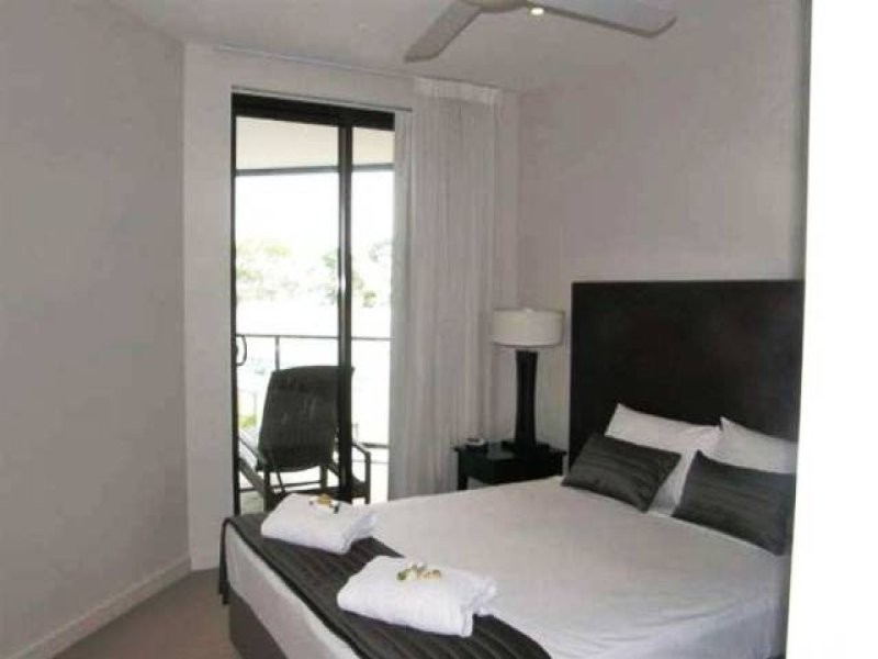 502/468 Esplanade, Torquay QLD 4655