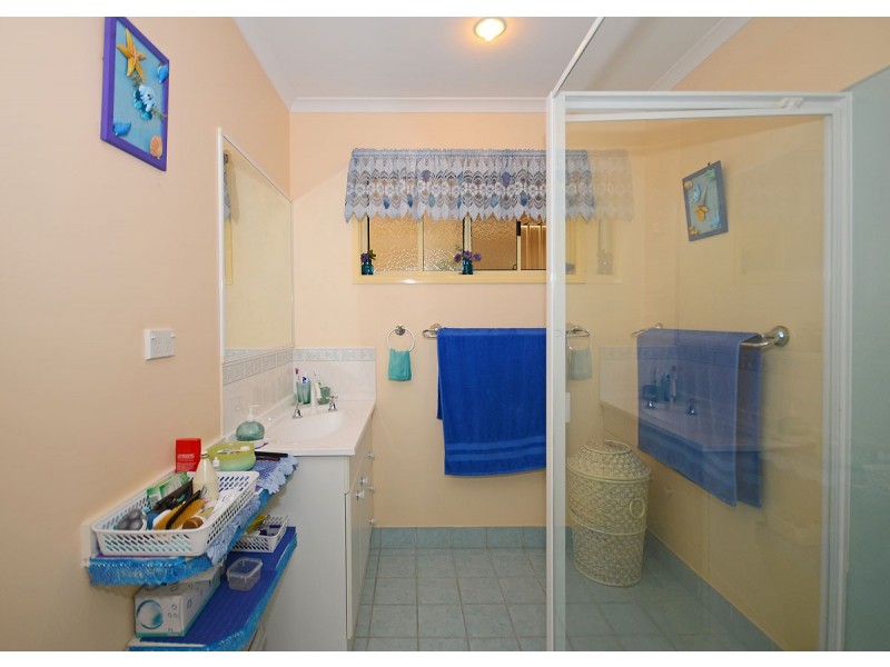 9-11 Kariss Drive, Dundowran Beach QLD 4655