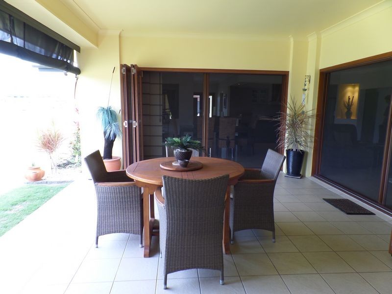 26 Pinehurst Drive, Wondunna QLD 4655