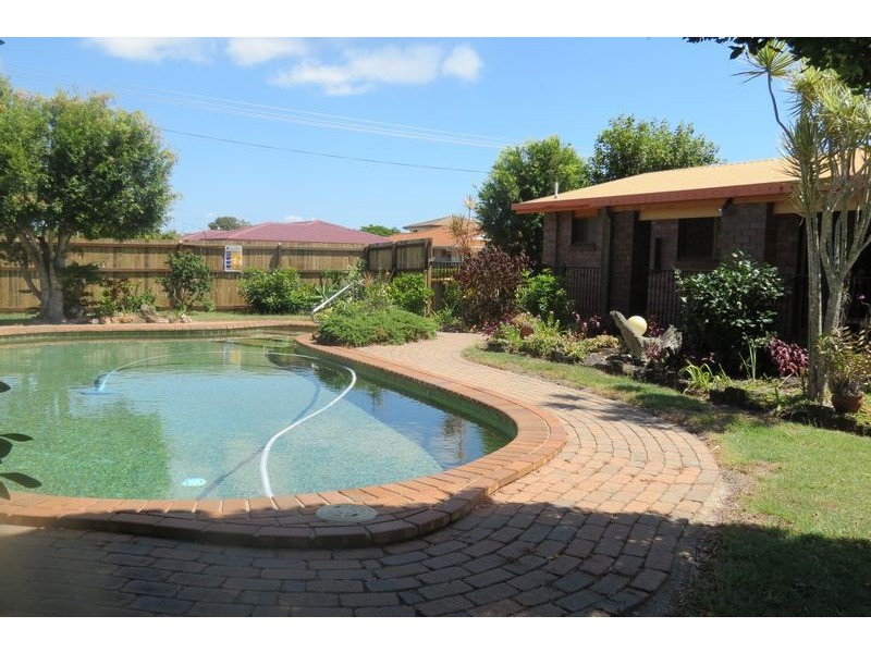 1 Nullor Street, Scarness QLD 4655