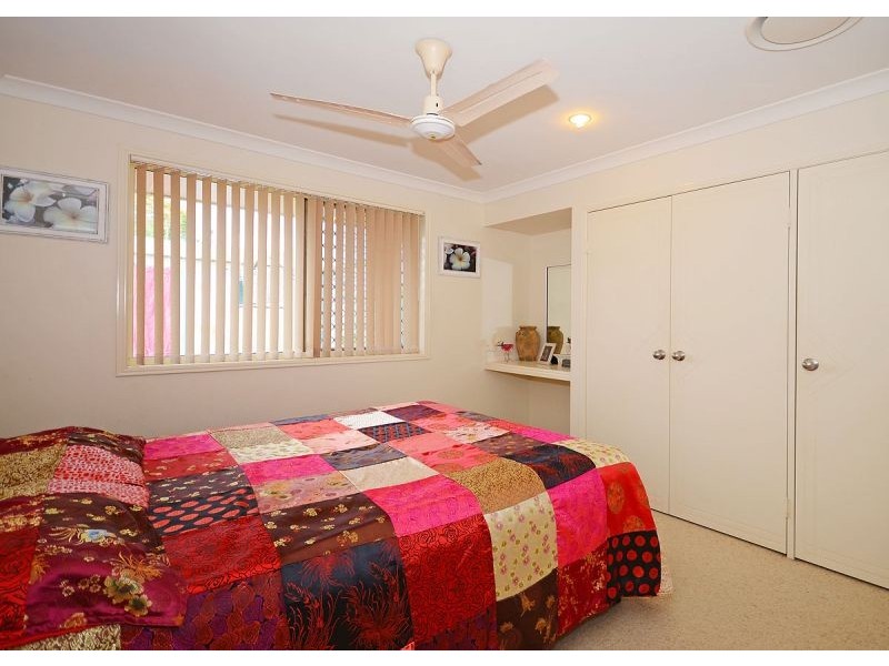 8 Delmo Court, Urraween QLD 4655