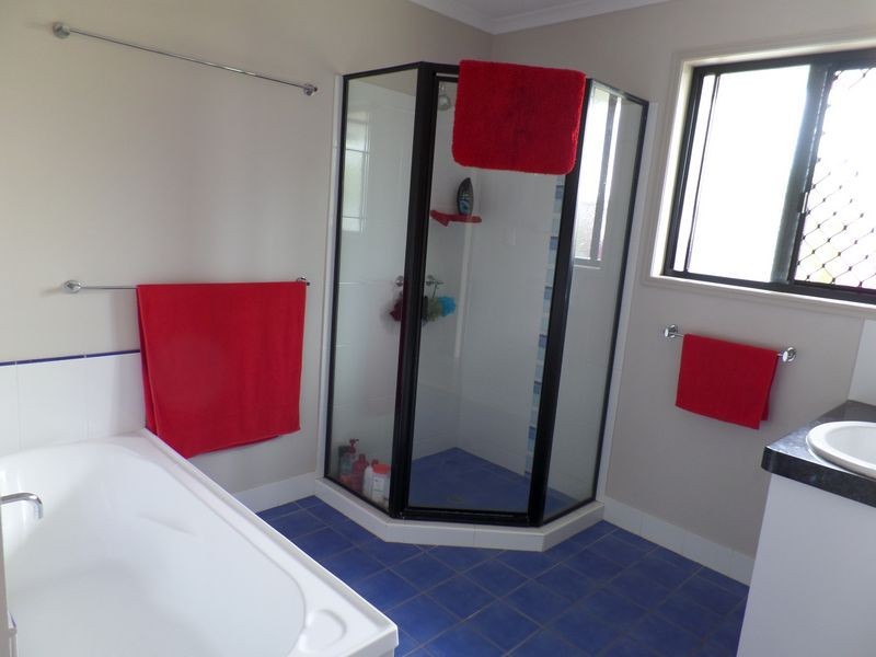 186 Gilston Road, Wondunna QLD 4655