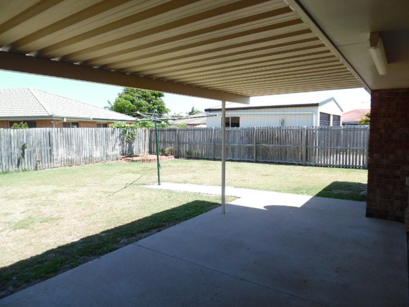 204 Pulgul Street, Urangan QLD 4655