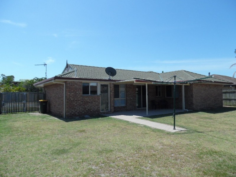 204 Pulgul Street, Urangan QLD 4655