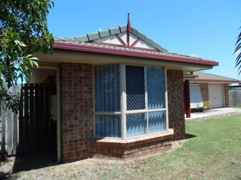 204 Pulgul Street, Urangan QLD 4655