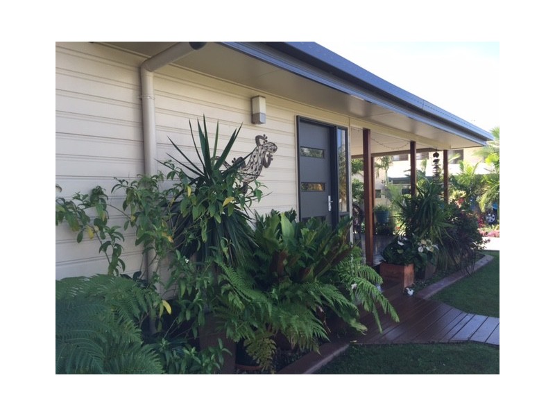 5 Martin Street, Point Vernon QLD 4655