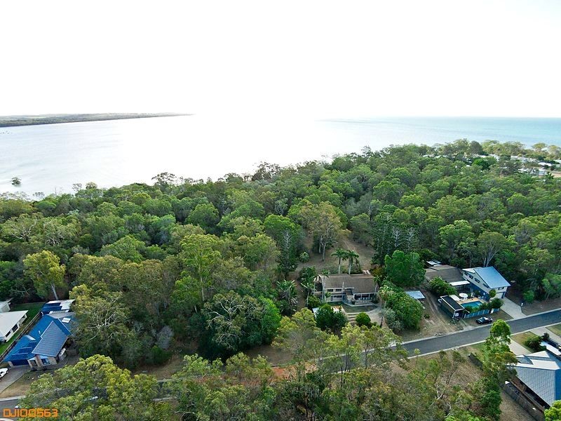 10 Parraweena Court, Point Vernon QLD 4655