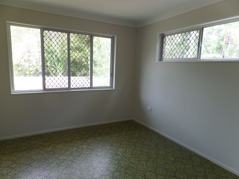 10 Parraweena Court, Point Vernon QLD 4655