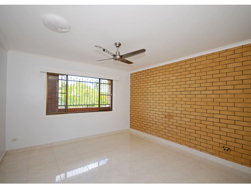 4/6 Witt Street, Torquay QLD 4655