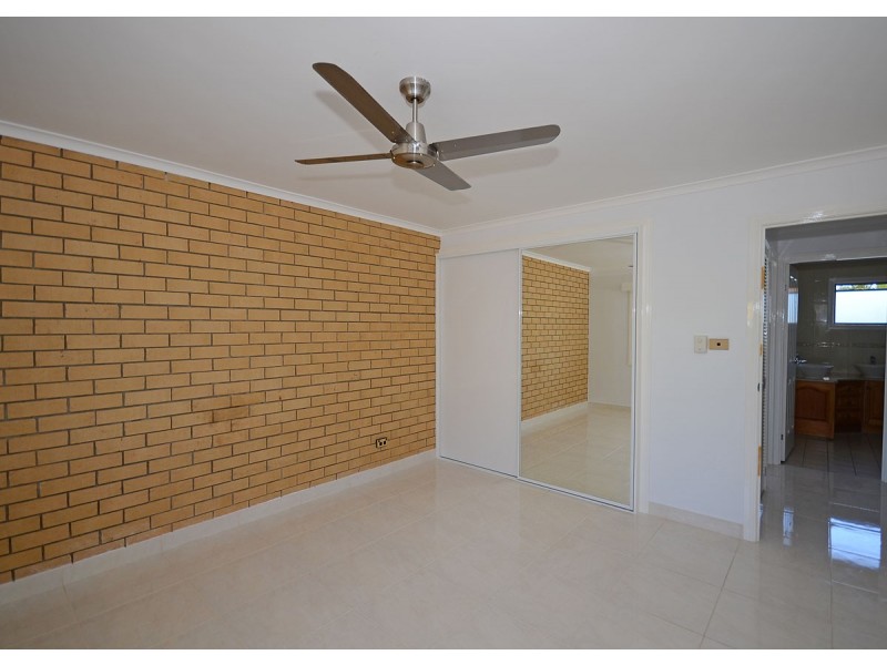 4/6 Witt Street, Torquay QLD 4655