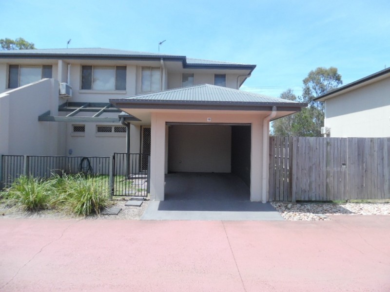 18/1 Ibis Boulevard, Eli Waters QLD 4655