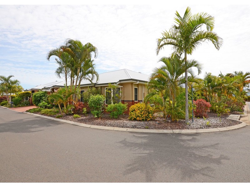 61-34 Elizabeth Street, Urangan QLD 4655