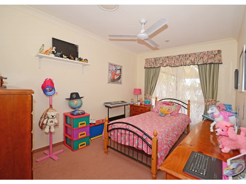 63 Ibis Boulevard, Eli Waters QLD 4655