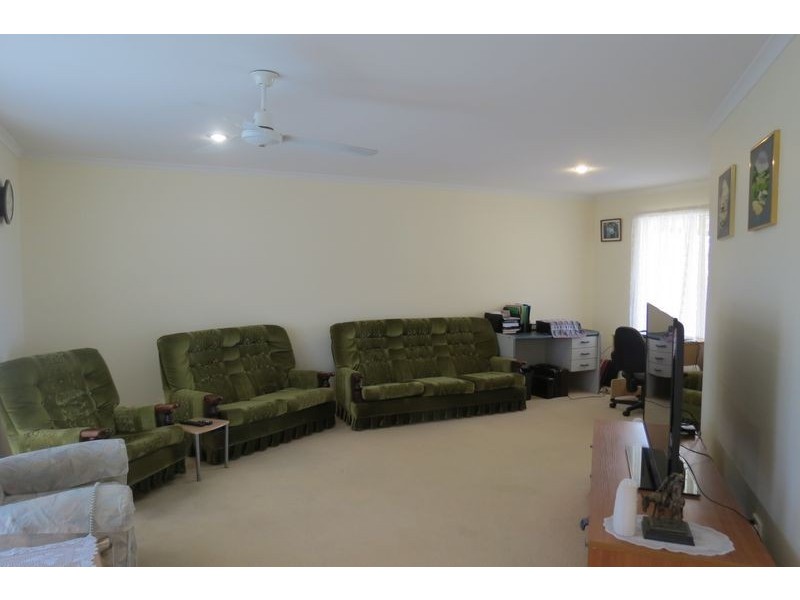 3 Ruddiman Court, Torquay QLD 4655