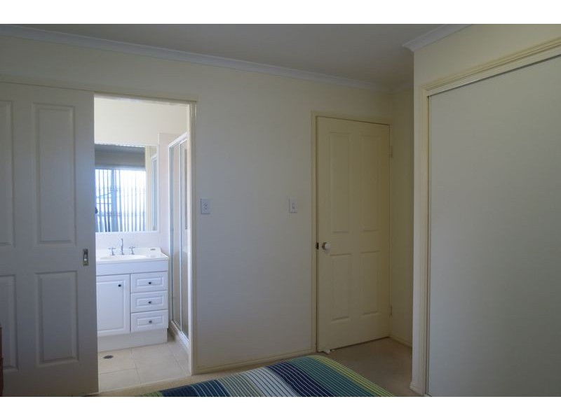 3 Ruddiman Court, Torquay QLD 4655
