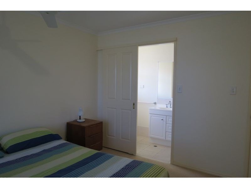 3 Ruddiman Court, Torquay QLD 4655