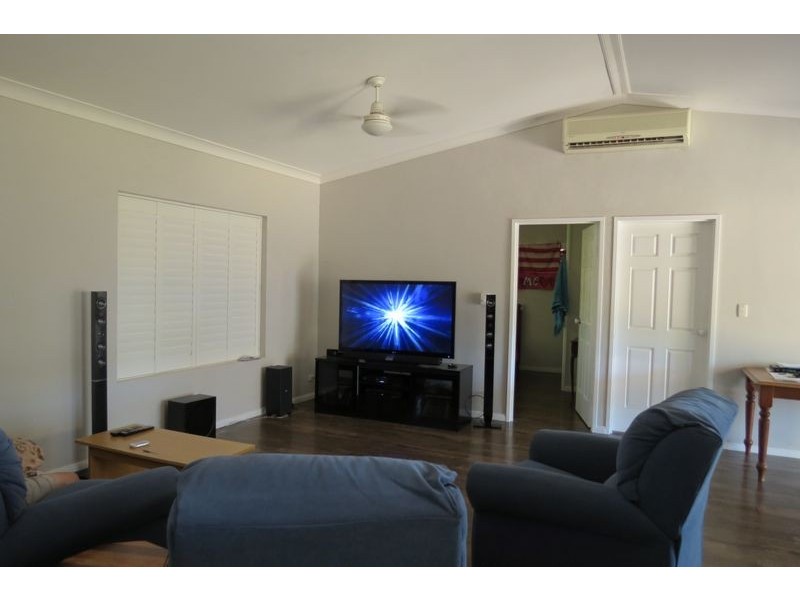 124 Craignish Road, Dundowran QLD 4655