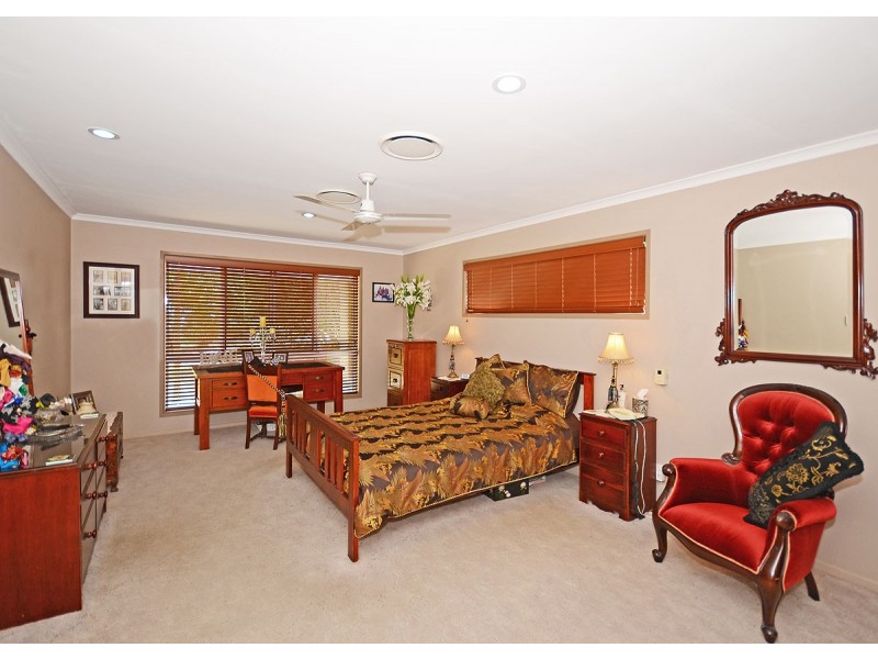 65 Wellington Crescent, Wondunna QLD 4655