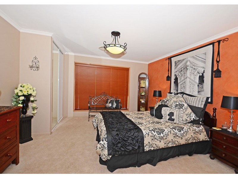 65 Wellington Crescent, Wondunna QLD 4655