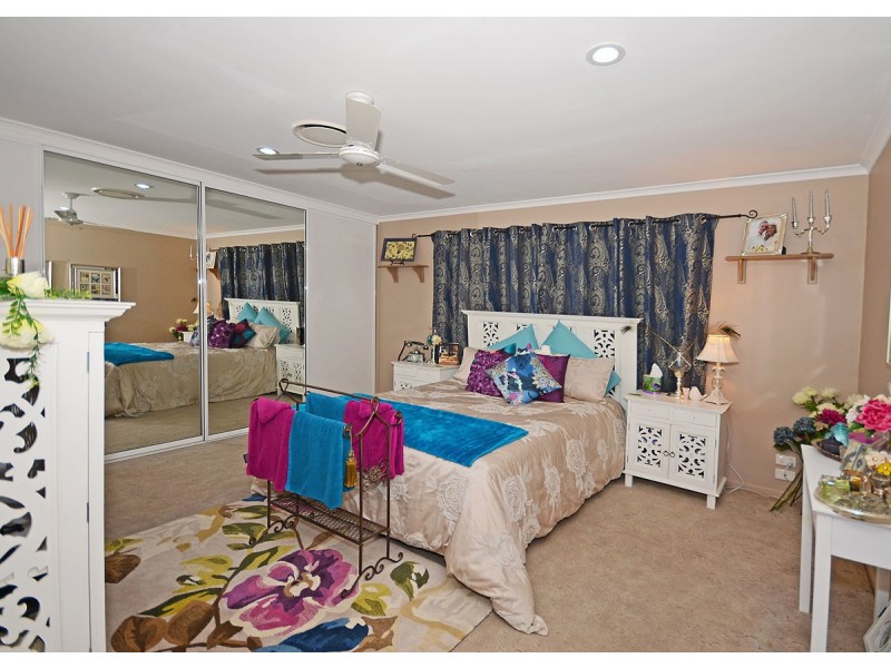 65 Wellington Crescent, Wondunna QLD 4655